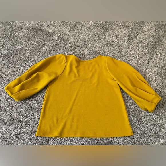 Puffed Sleeve Yellow Blouse - Picture 3 of 3